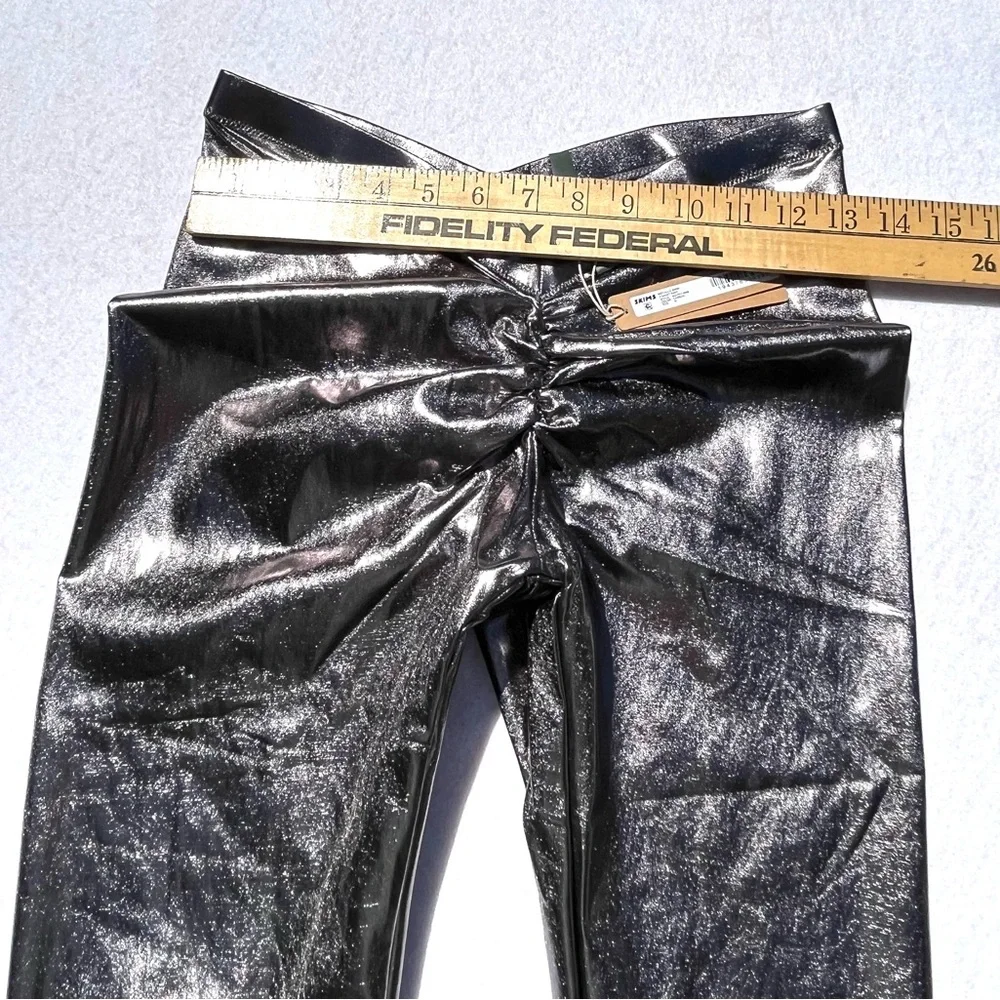 Skims Metallic Swim V Waist Capri Pants Carbon Silver Medium New With Tags Kim